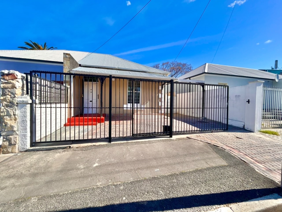 2 Bedroom Property for Sale in Plumstead Western Cape
